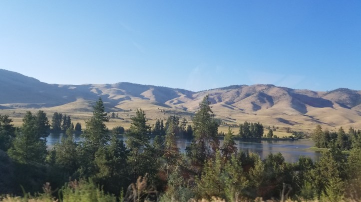 20180723_195850_lake